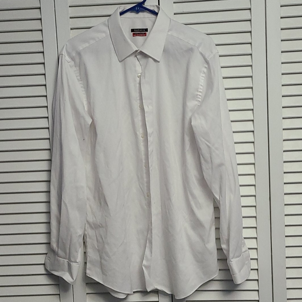 Van Heusen Slim-Fit Dress Shirt